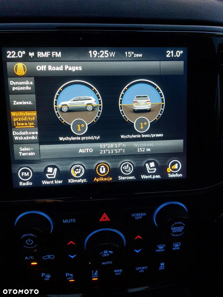Jeep Grand Cherokee - 15