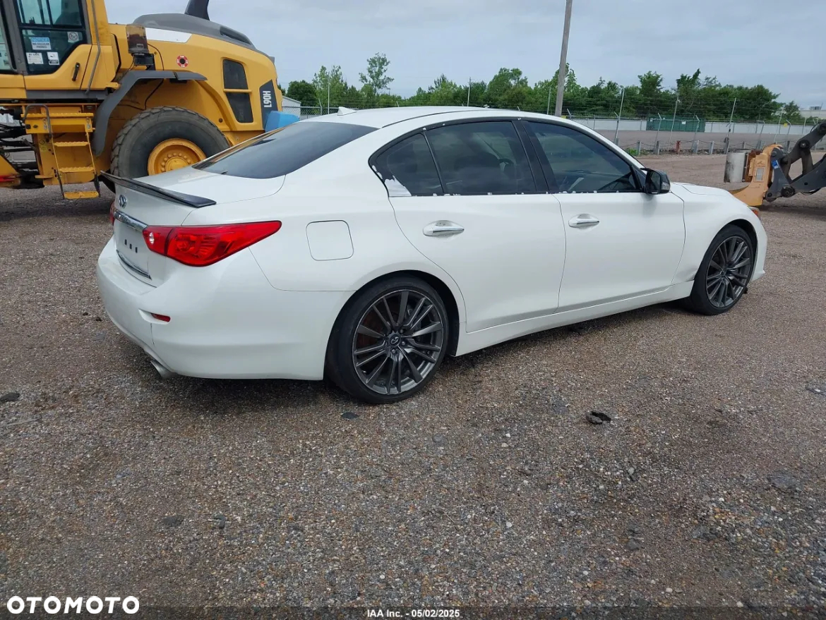Infiniti Q50 - 7