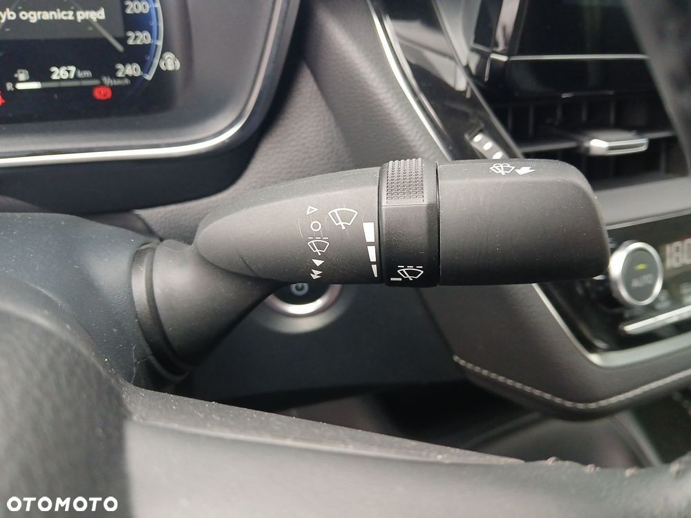 Toyota Corolla 1.8 Hybrid Comfort - 26