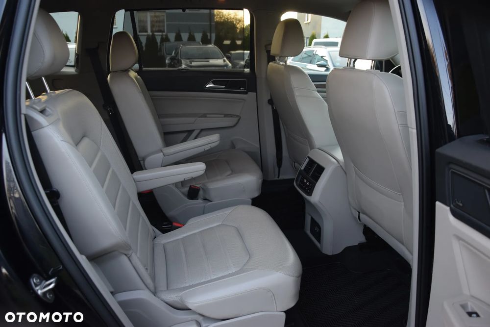 Volkswagen Atlas - 8