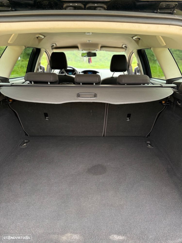 Ford Focus SW 1.6 TDCi Titanium - 21