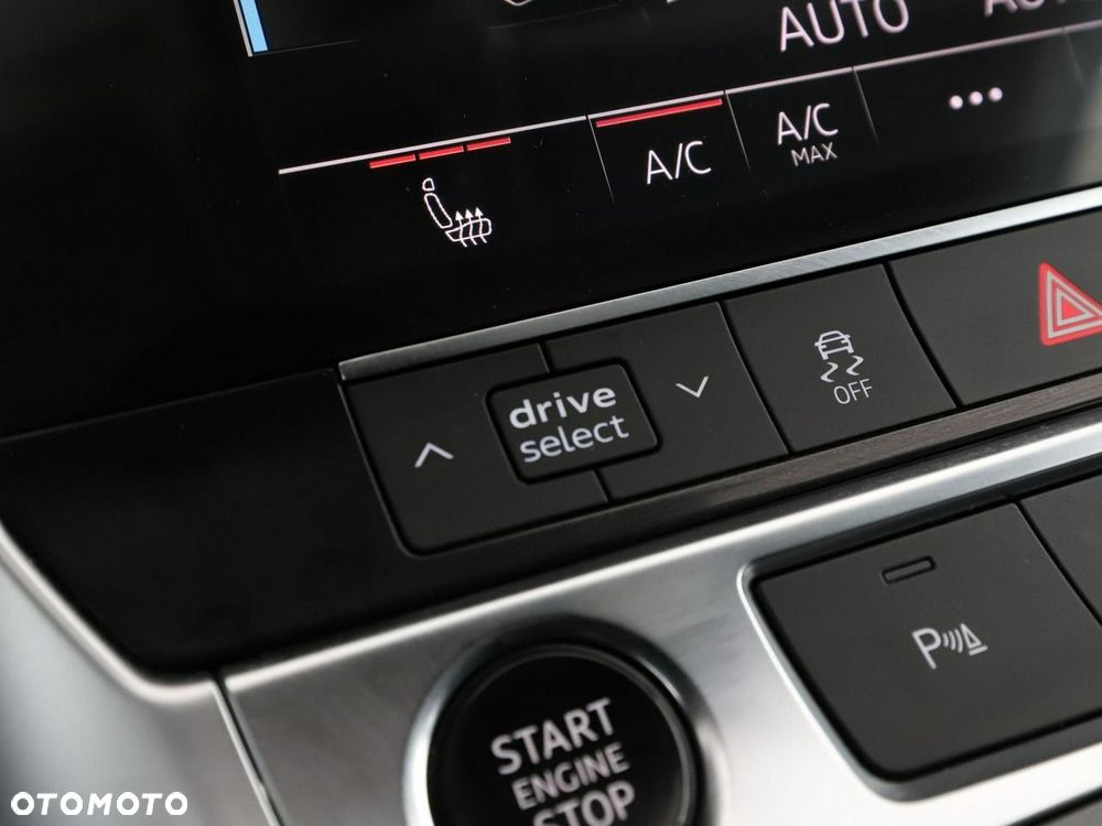 Audi A6 Avant 40 TDI S tronic - 33