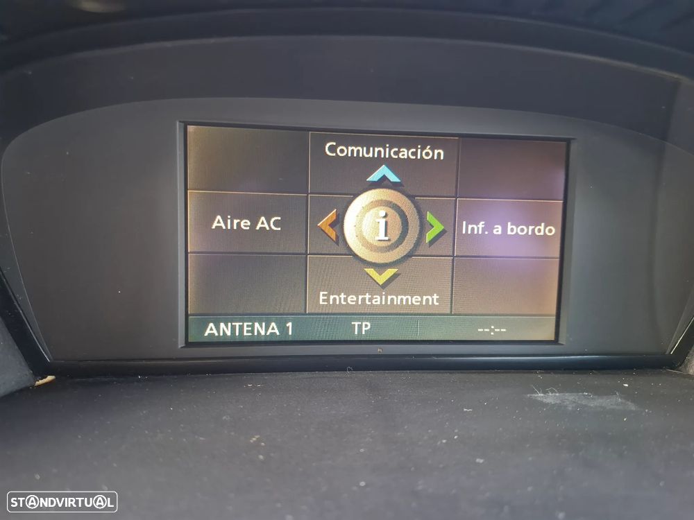 BMW 520 d Touring - 10