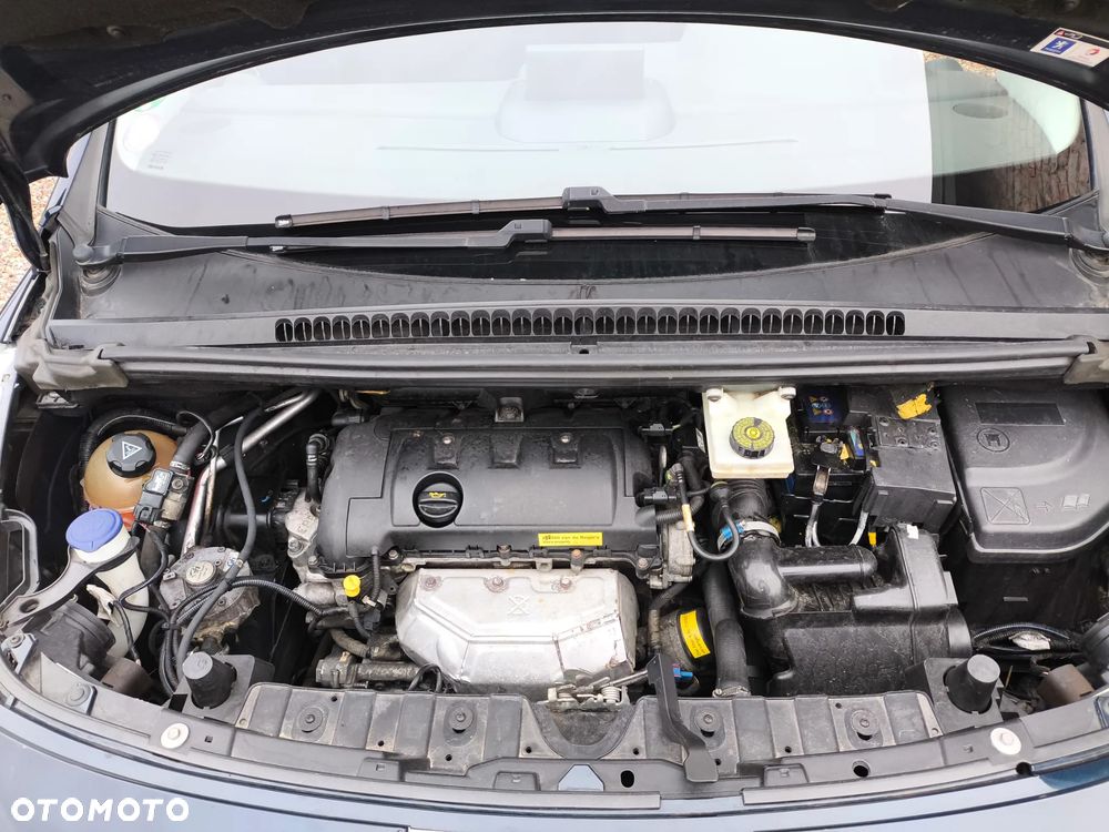 Peugeot 3008 120 VTi Premium - 8