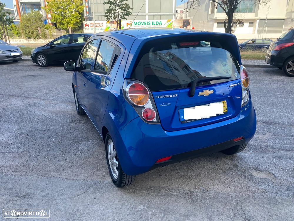 Chevrolet Spark 1.0 LS - 9