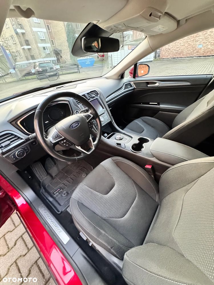 Ford Mondeo ver-2-0-ecoblue-titanium - 14