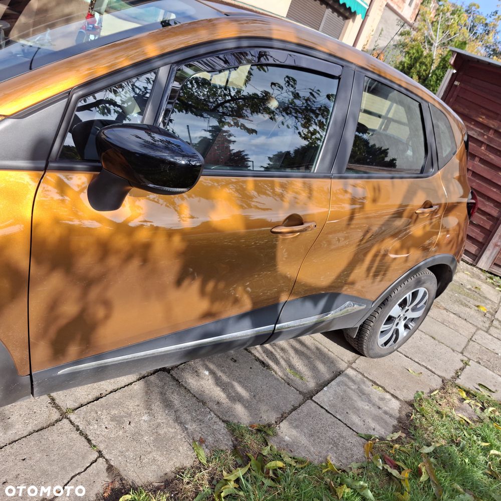 Renault Captur - 19