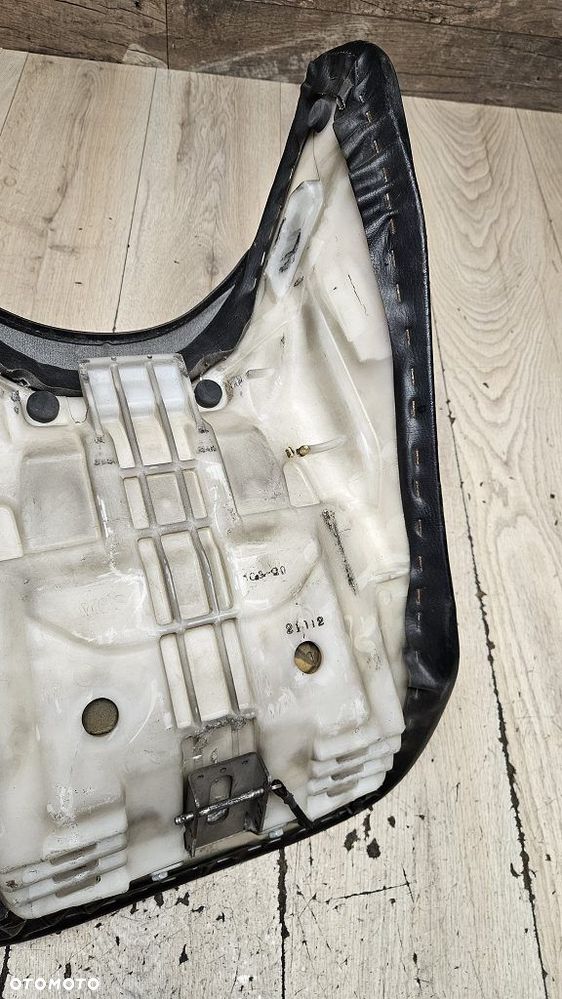 Siedzenie kierowcy Honda ST1300 Pan European - 10