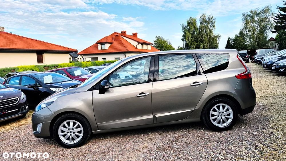 Renault Grand Scenic 2.0 16V 140 CVT Bose Edition - 20
