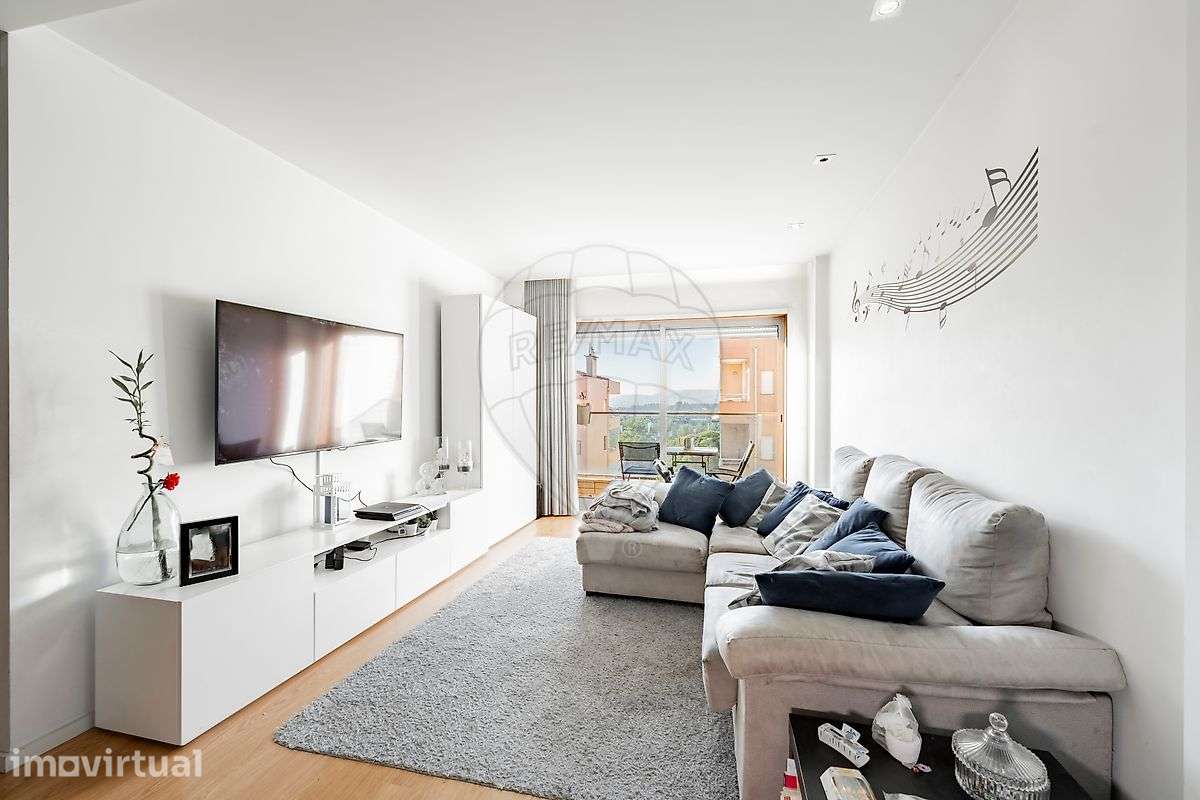 Apartamento T3 Situado em Real, Braga - Grande imagem: 2/22