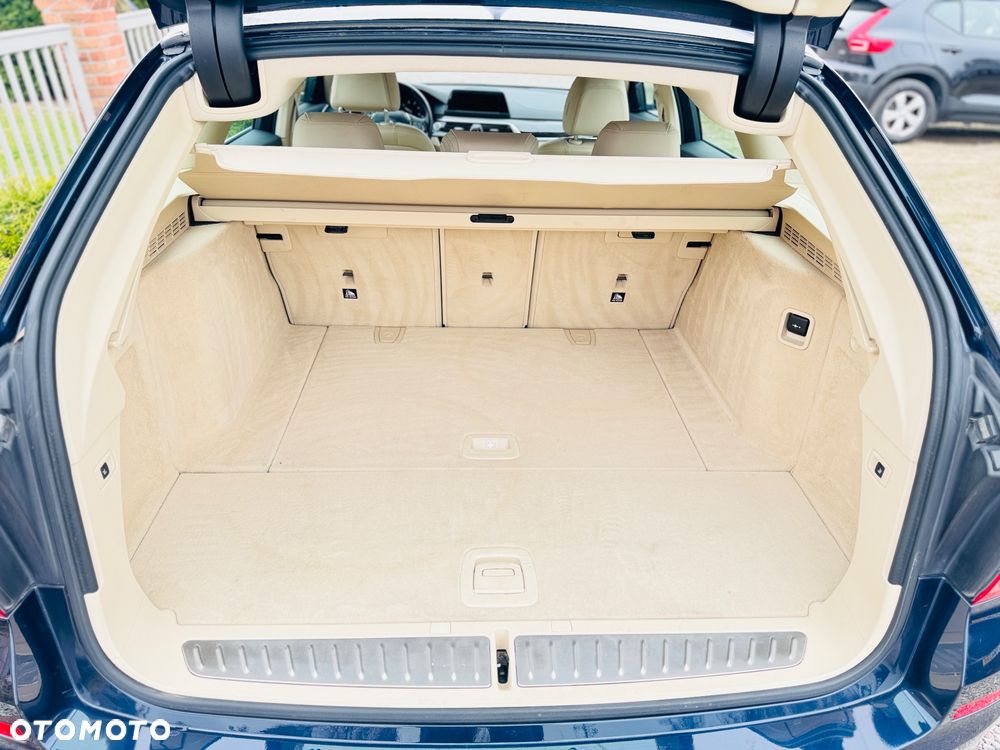 BMW Seria 5 520d Luxury Line sport - 15