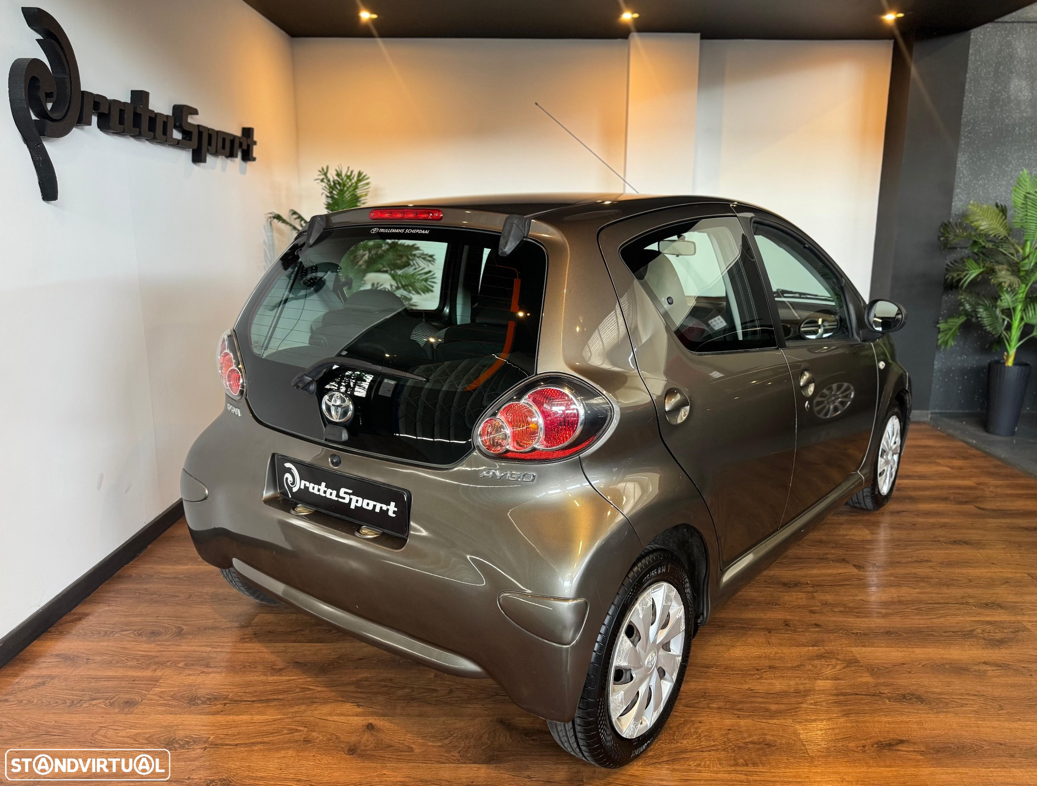 Toyota Aygo 1.0 X-Play+AC - 30