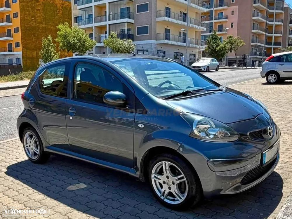 Toyota Aygo Cool - 3