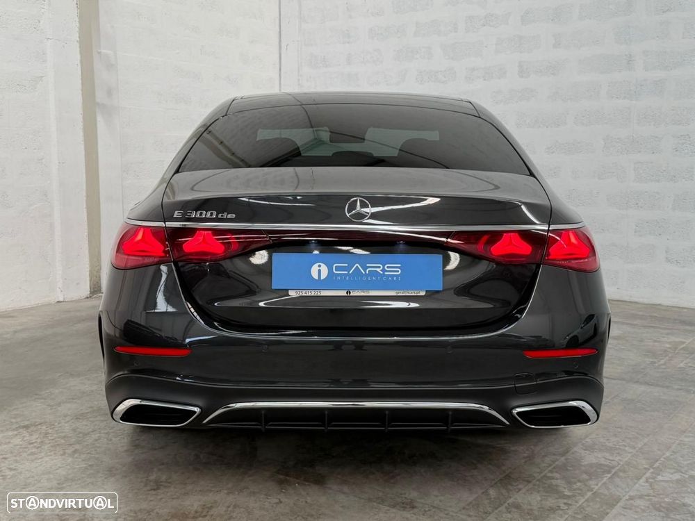 Mercedes-Benz E 300 e AMG Line - 12