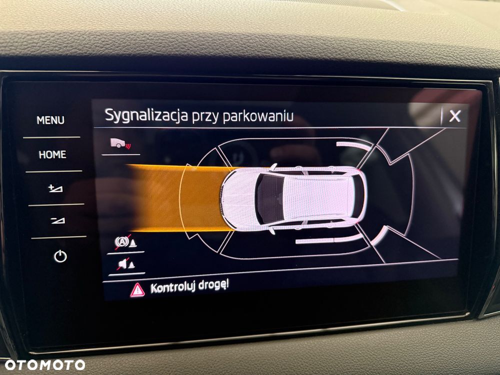 Skoda Karoq 2.0 TDI SCR 4x4 DSG Sportline - 37