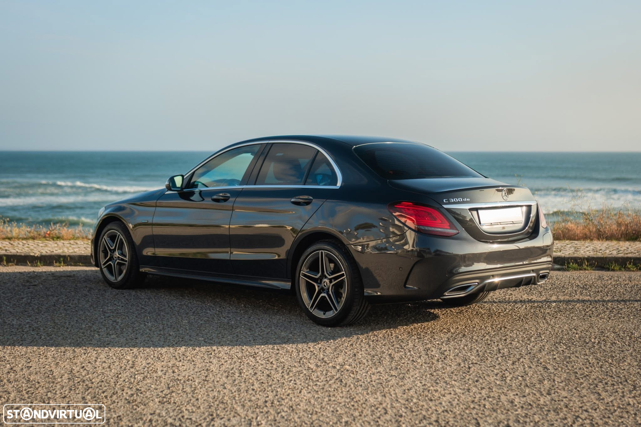 Mercedes-Benz C 300 de AMG Line - 16