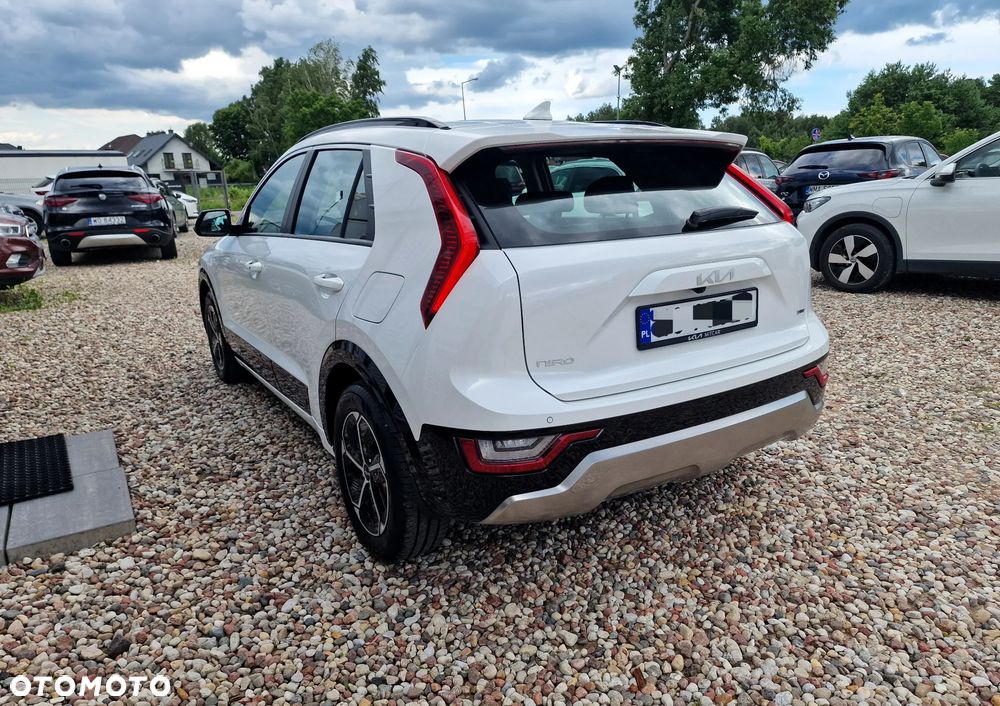 Kia Niro 1.6 GDI Hybrid L Business Line - 10