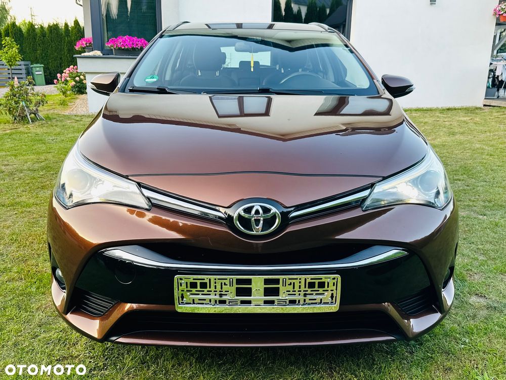 Toyota Avensis Touring Sports 1.6 D-4D Business Edition - 19