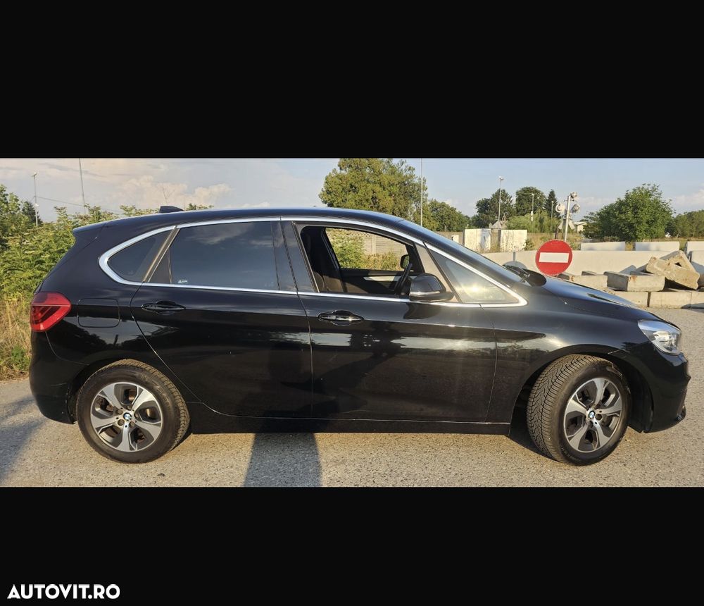 BMW Seria 2 218d Sport Line - 8