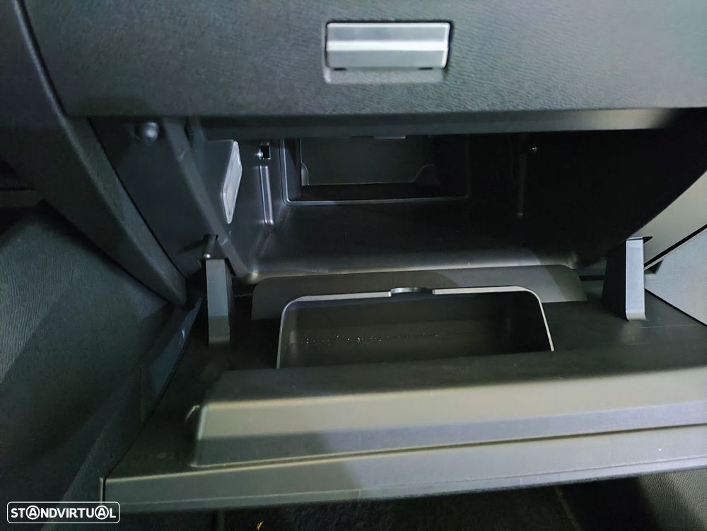 Citroën C4 X 1.5 BlueHDi Max EAT8 - 25