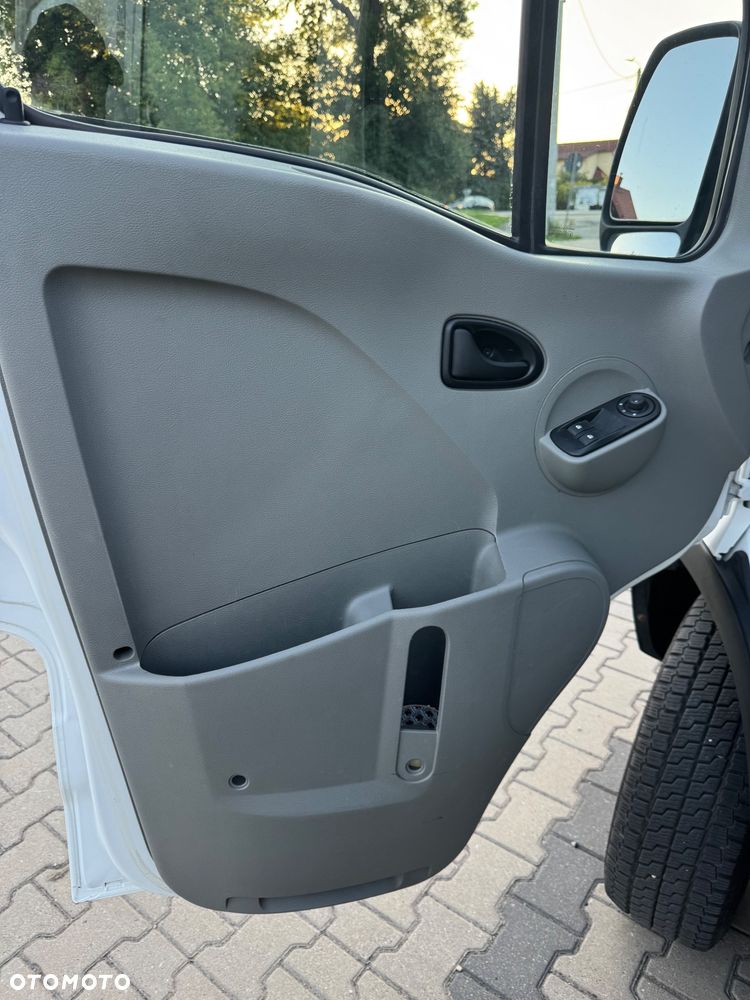 Renault Master - 24