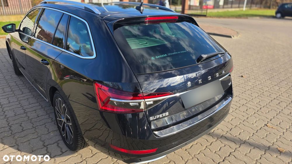 Skoda Superb 2.0 TDI SCR 4x4 L&K DSG - 9