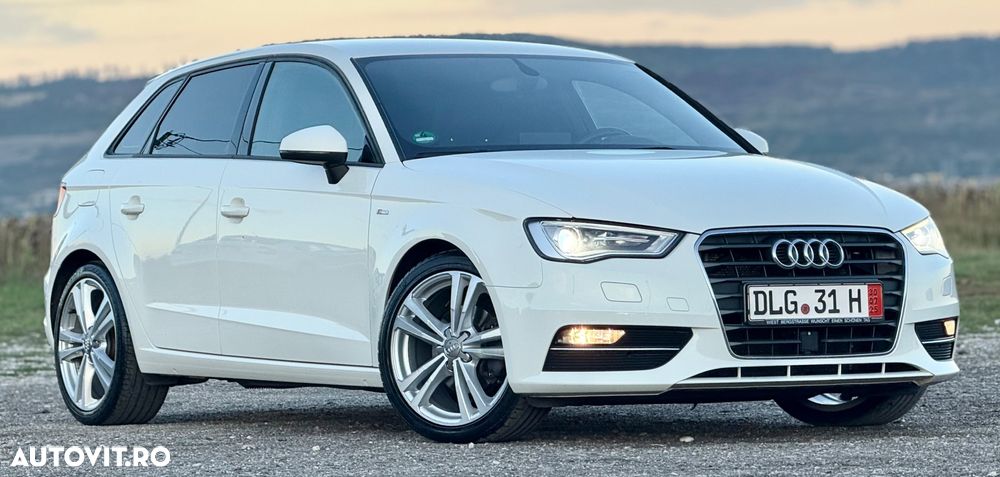 Audi A3 2.0 TDI Sportback S tronic S line Sportpaket - 2