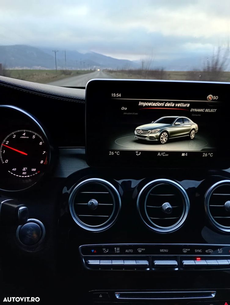 Mercedes-Benz C 300 T 7G-TRONIC AMG Line - 5