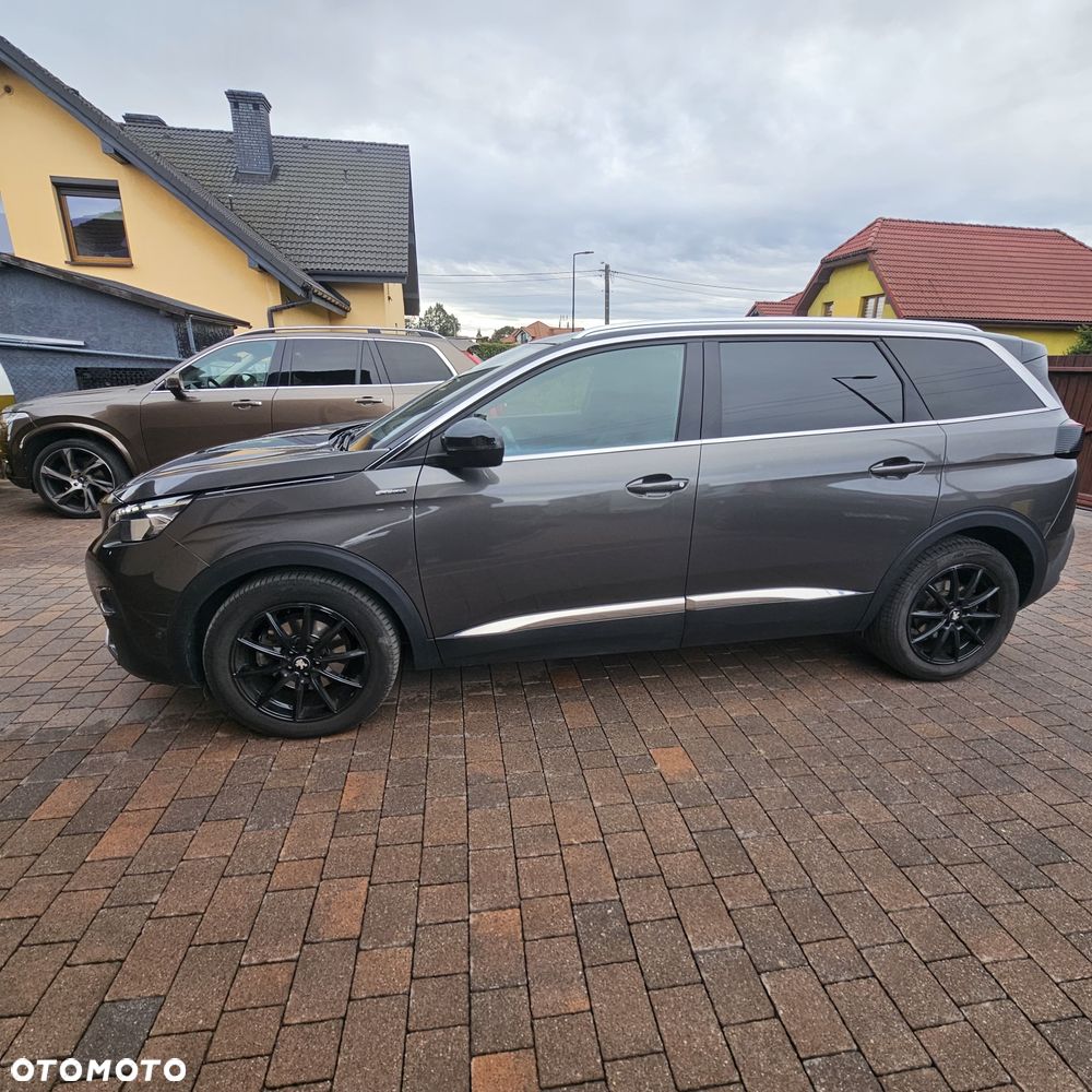 Peugeot 5008 - 3
