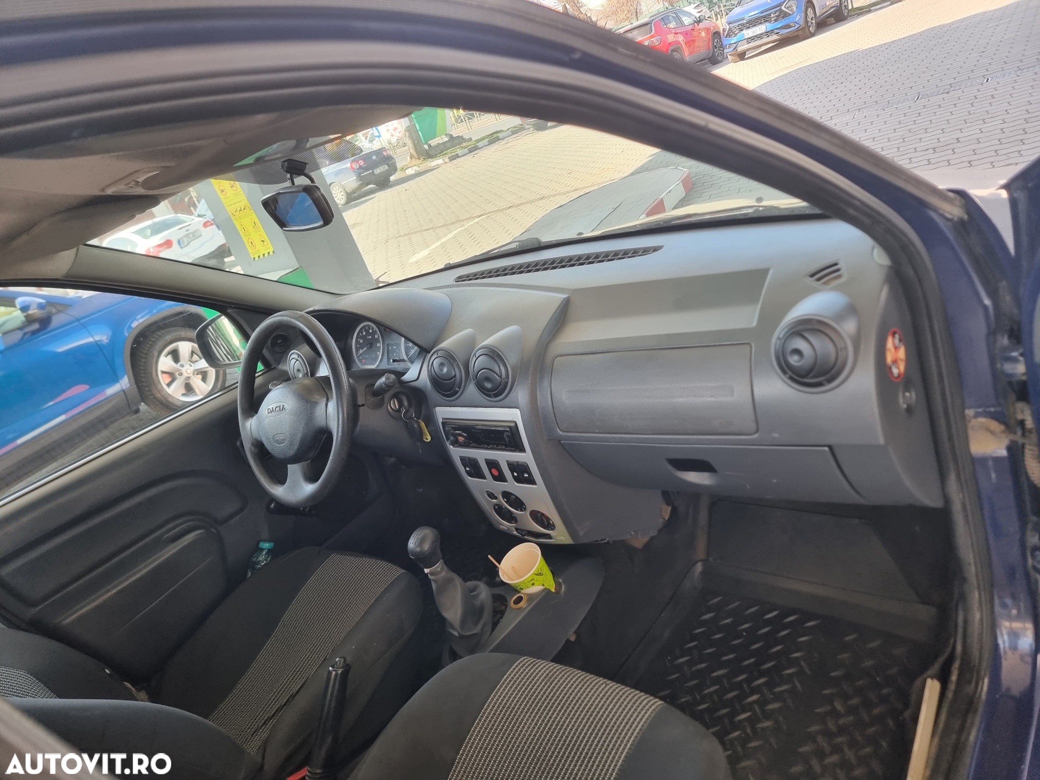 Dacia Logan Van - 8
