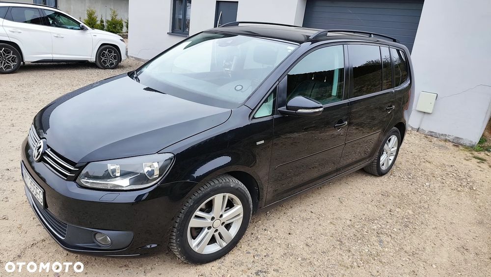 Volkswagen Touran 2.0 TDI DPF BlueMotion Technology DSG MATCH - 2