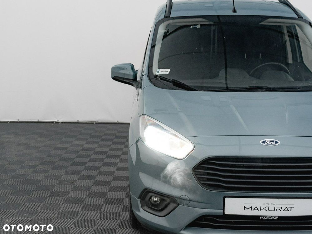 Ford Transit Courier - 9