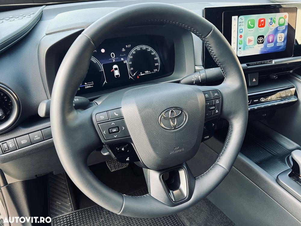 Toyota C-HR 2.0 PHEV 223 CP 4x2 CVT Dynamic - 12