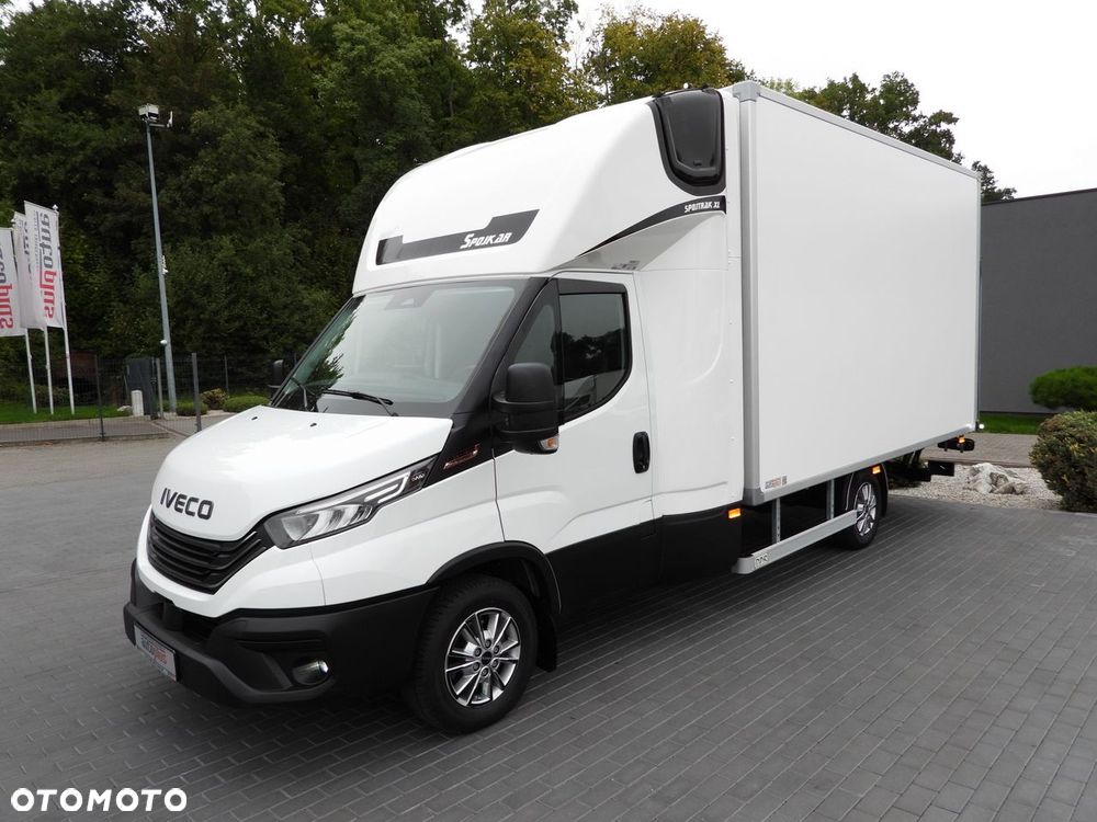 Iveco DAILY 35S18 KONTENER HI-MATIC WINDA 8 PALET TEMPOMAT NAWIGACJA LEDY PNEUMATYKA AUTOMAT HI-MATIC KLIMATYZACJA  180KM - 7