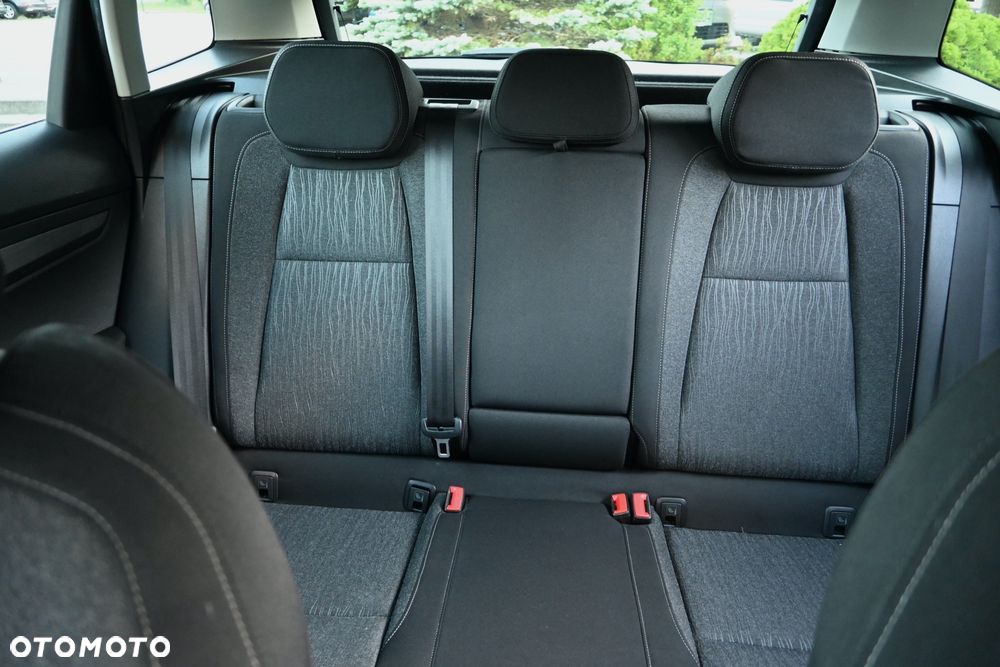 Skoda Karoq 1.5 TSI ACT DSG Ambition - 30