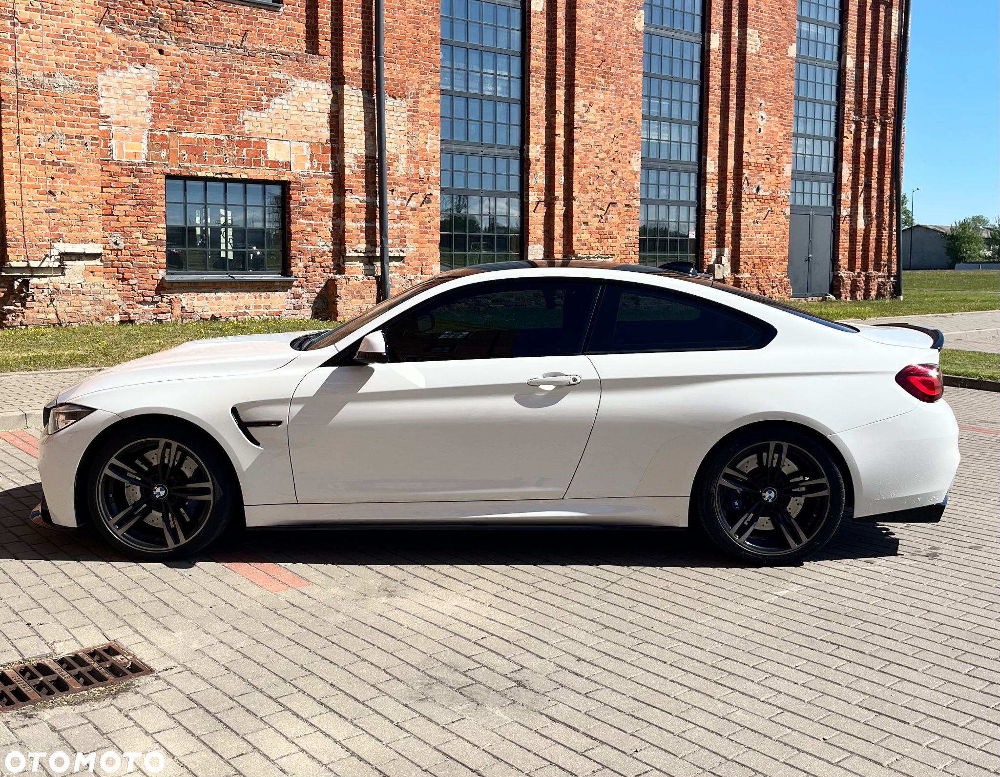 BMW M4 Coupe DKG - 4