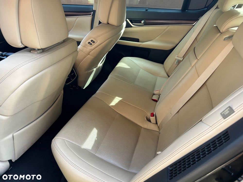 Lexus GS 450h Prestige - 10