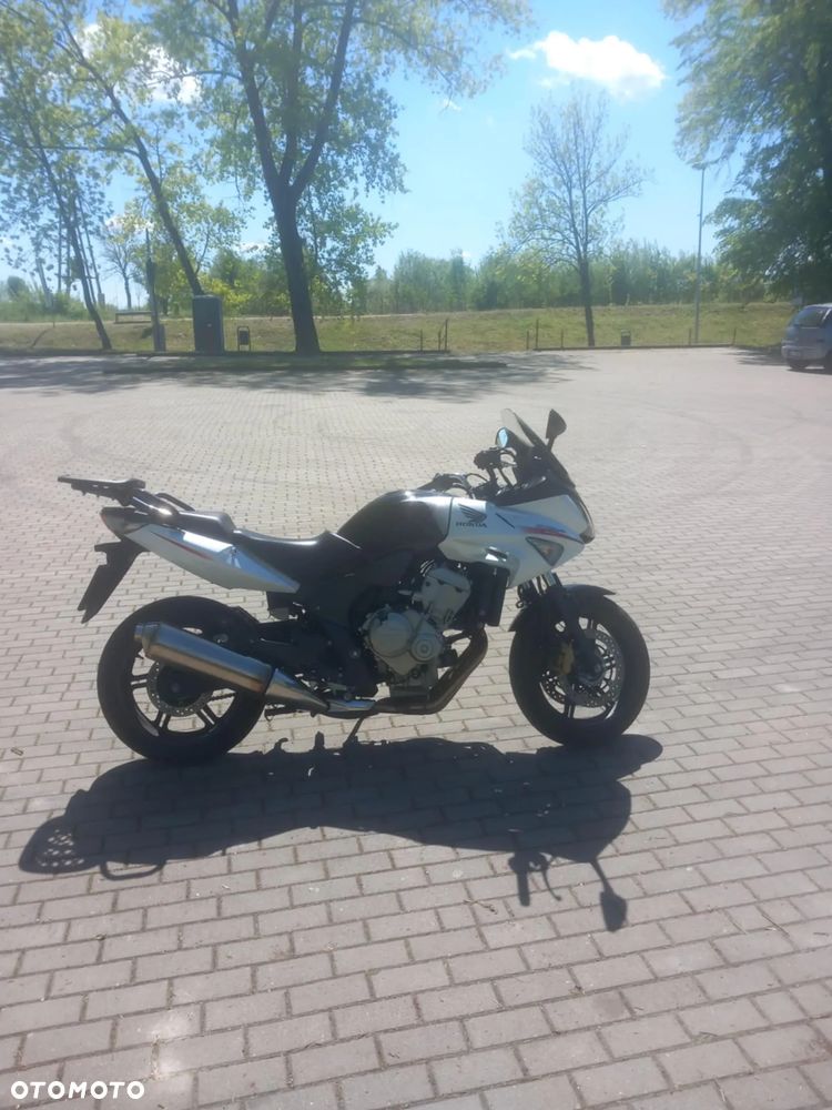 Honda CBF - 3