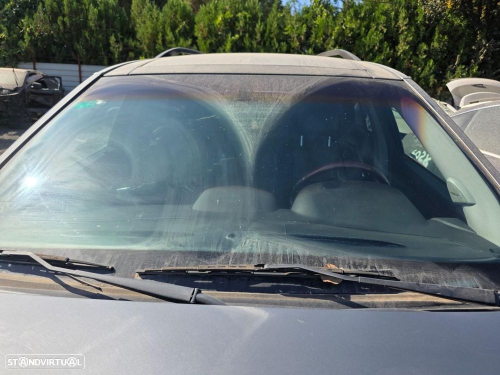 PÁRA-BRISAS CADILLAC SRX - 1