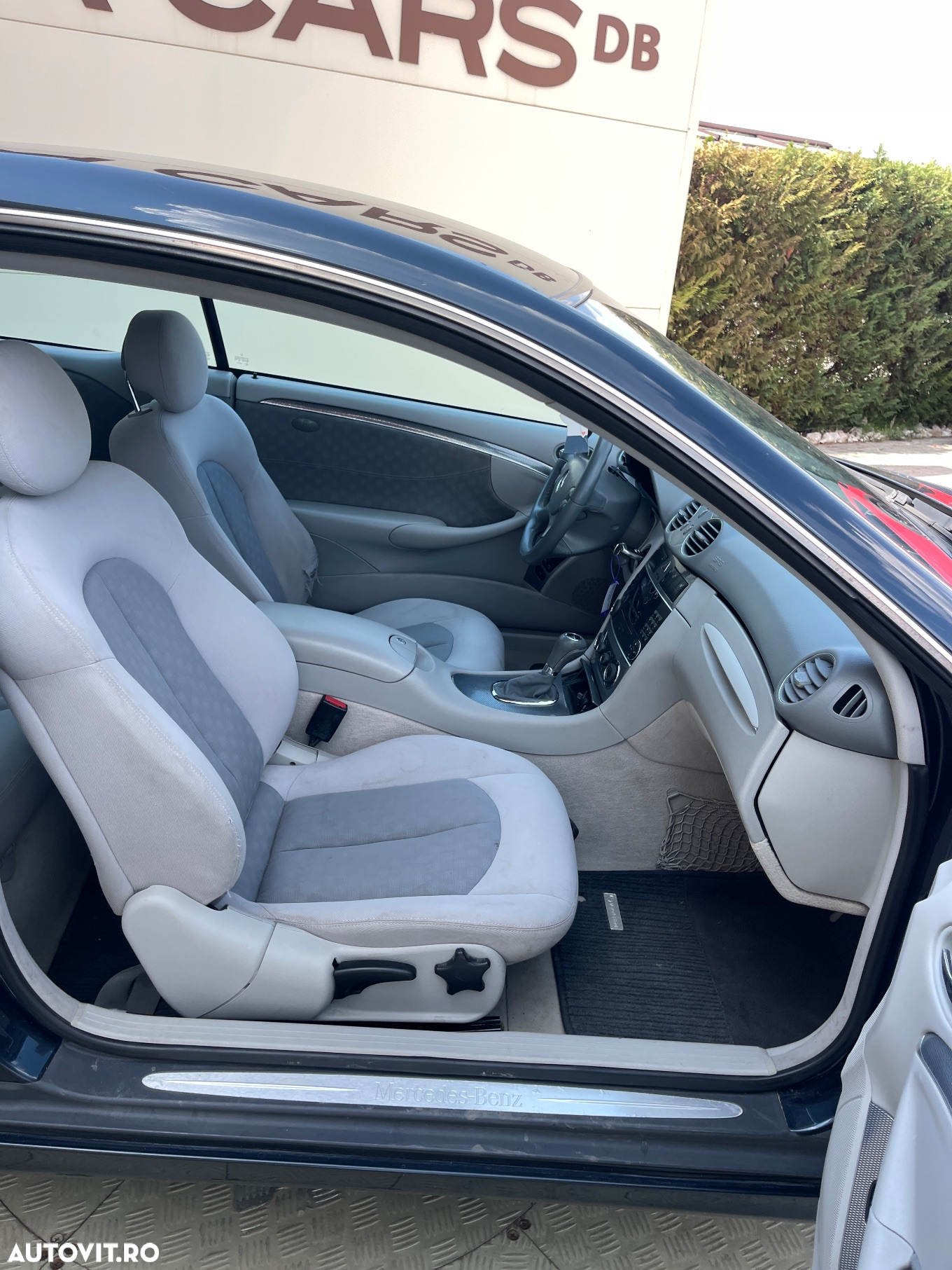 Mercedes-Benz CLK - 23