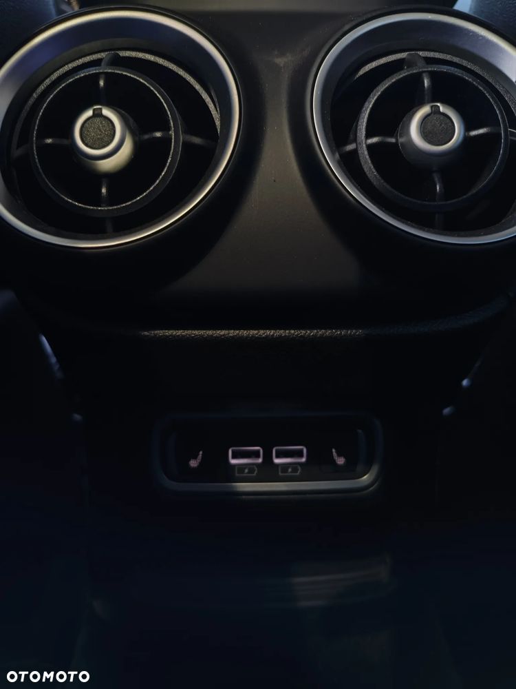 Alfa Romeo Stelvio 2.0 Turbo 16V AT8-Q4 Veloce Ti - 38