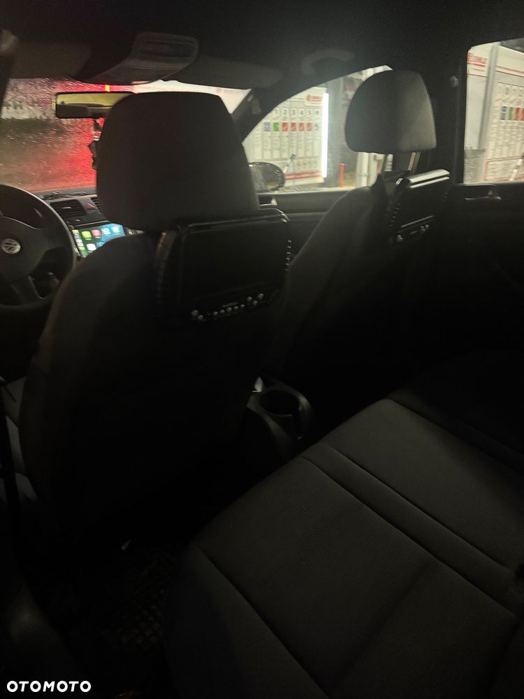 Volkswagen Golf V 1.9 TDI Comfortline - 8