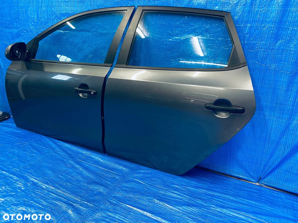 DRZWI LEWE LEWY TYŁ TYLNE KOMPLETNE HYUNDAI I30 HB 5-DRZWI 07-12R ; SZARE LAKIER 9A ORYGINAŁ EUROPA - 6