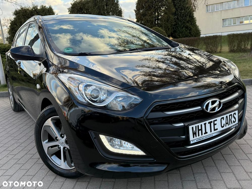Hyundai i30 1.4 Passion - 24
