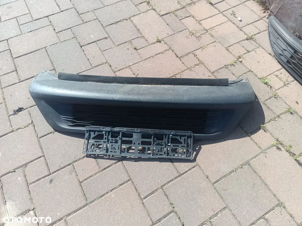 Atrapa Grill Zderzak Przód Fiat Fiorino QUBO 08- 735631498