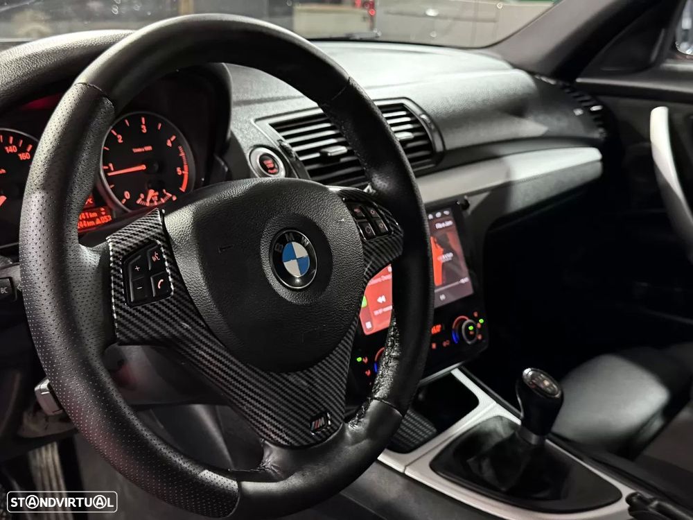 BMW 118 d Pack M - 20
