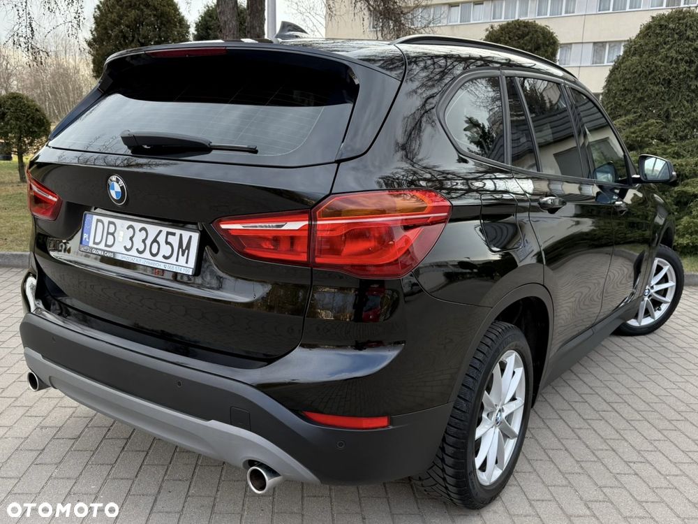 BMW X1 xDrive20d - 30