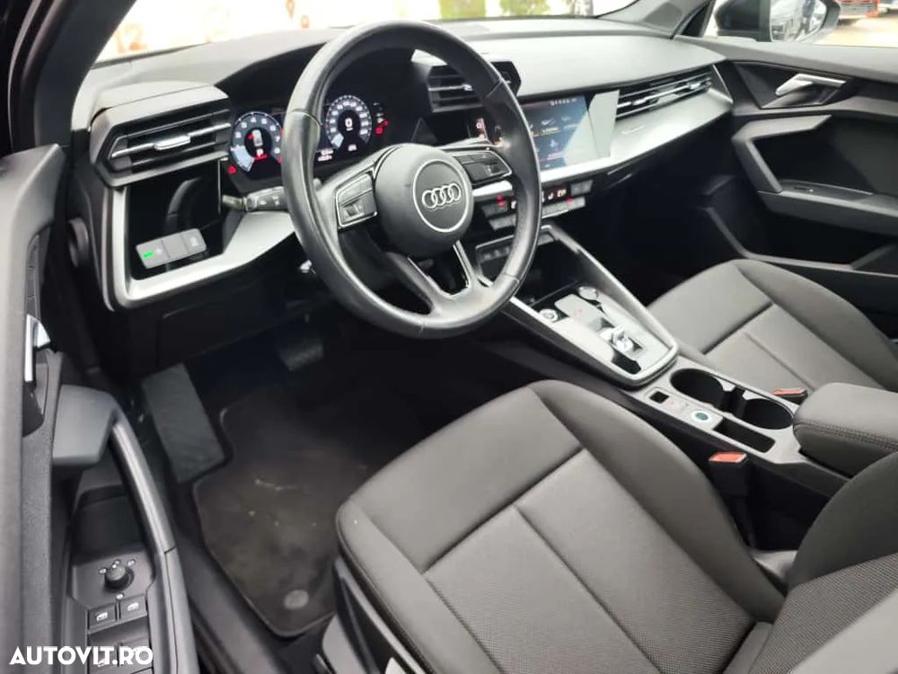 Audi A3 1.0 30 TFSI MHEV S tronic Advanced - 9