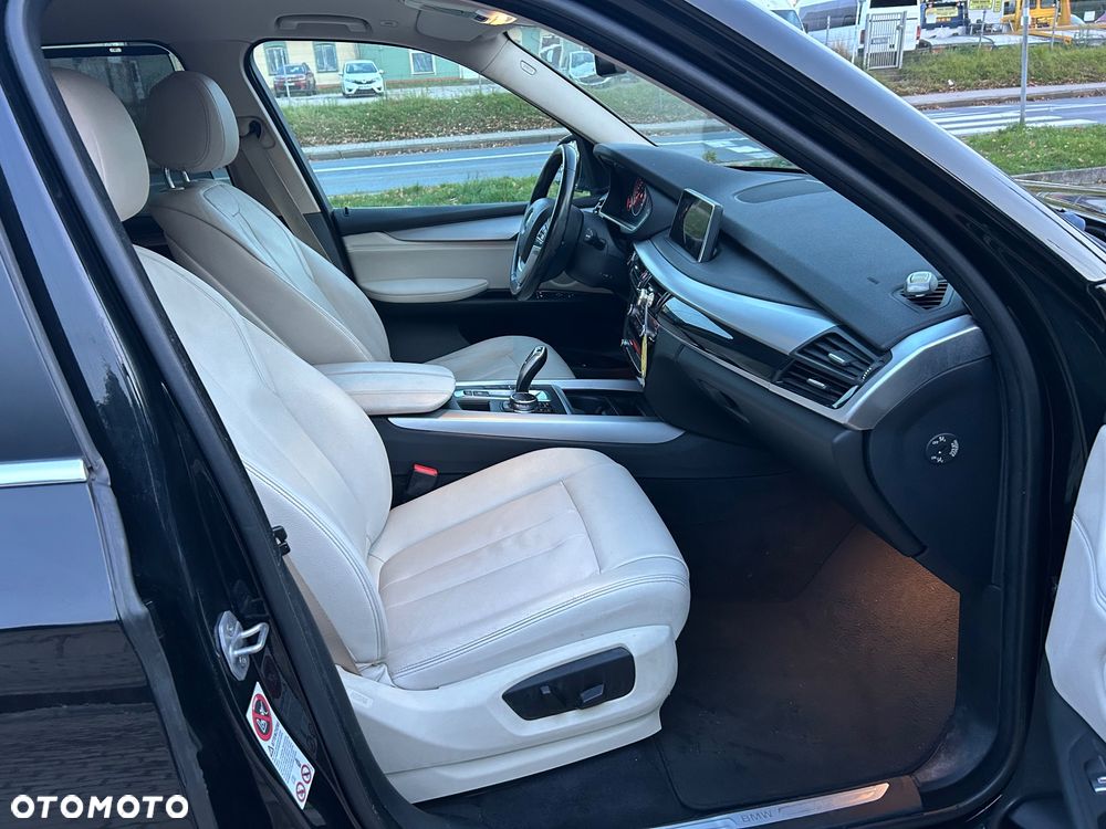 BMW X5 xDrive25d Sport-Aut - 16