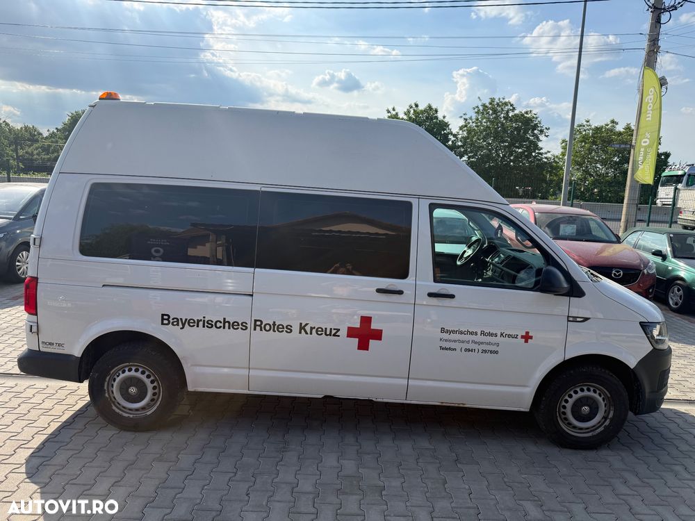Volkswagen Multivan - 33